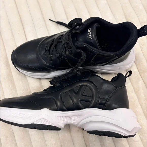 DKNY Women’s Black Sneakers - Picture 2 of 7